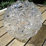 Globes for suspension