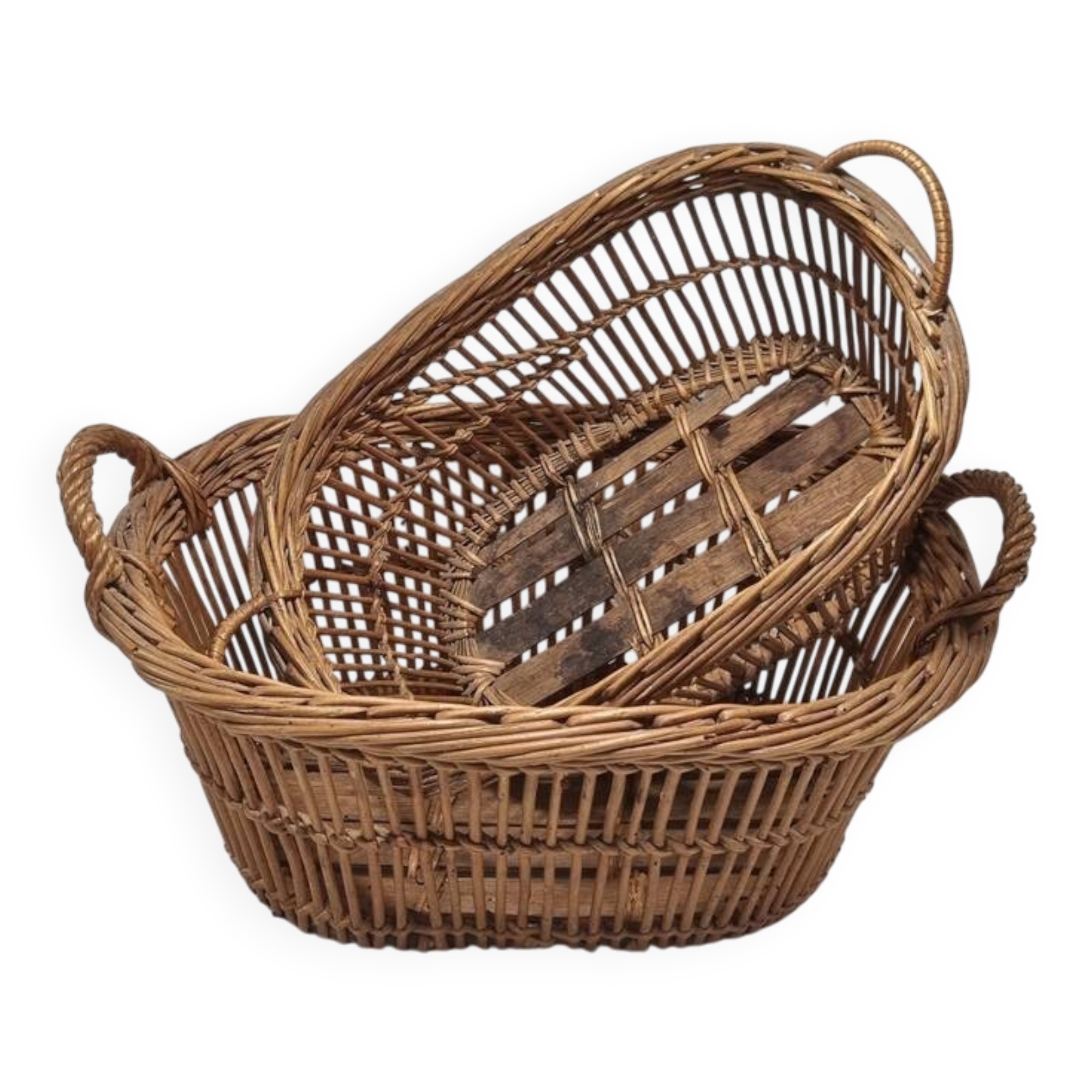 Small wicker baskets