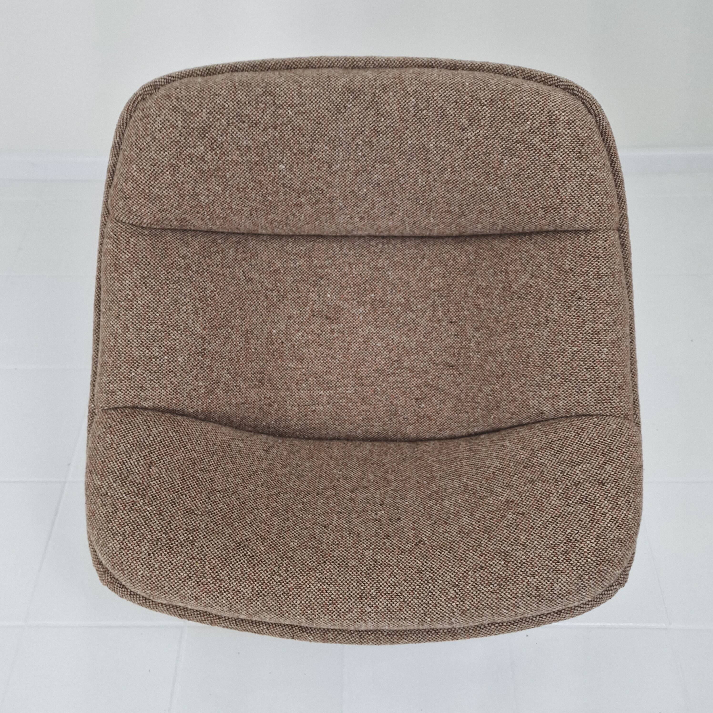 Set of 2 F557 Lounge Chairs by Pierre Paulin for Artifort, 1960s