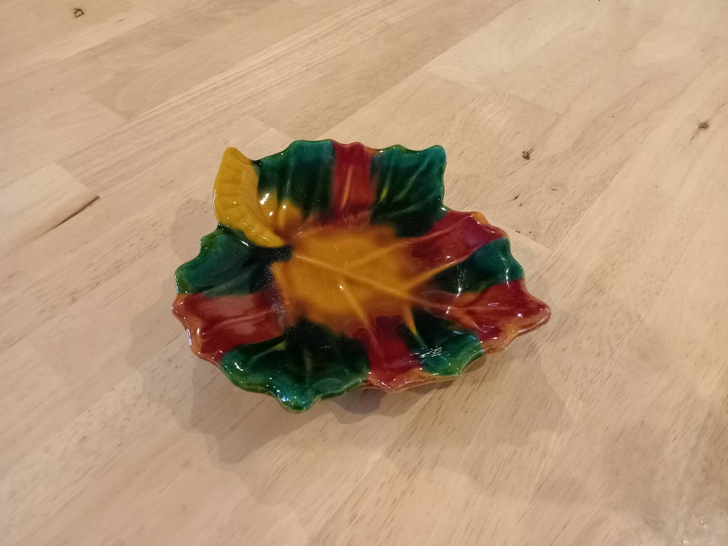 Vintage Vallauris pocket emptier