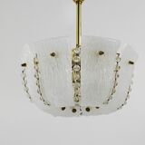 J.T. Kalmar Petite curved suspension basket, brass and glass, Austria, 1950s