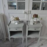 Bedside tables, end tables, beautiful invoices re-enchanted in verdigris waxed finish.