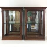 Showcase to be placed in oak