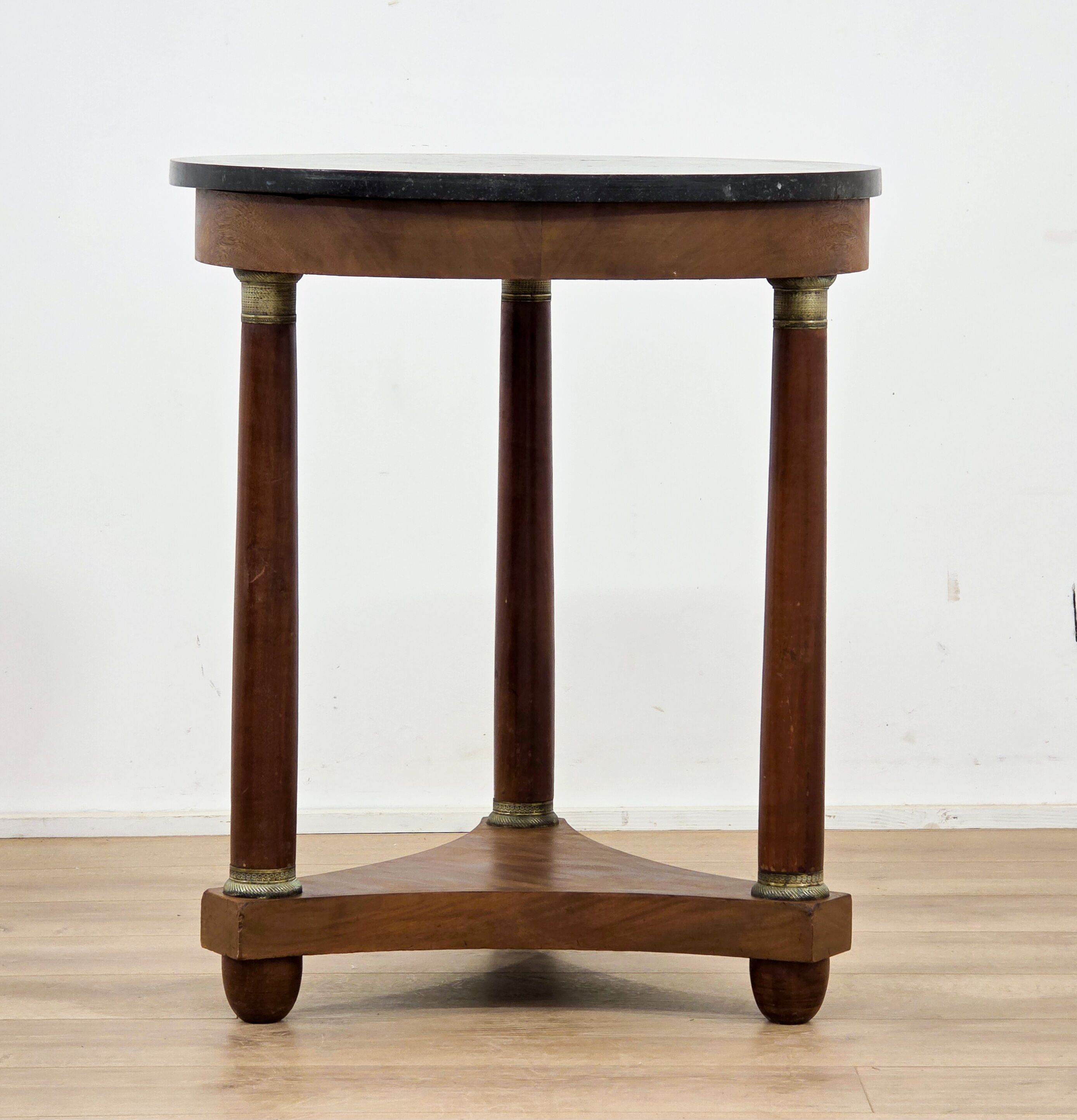 Empire side table in mahogany and marble – Late 19th century