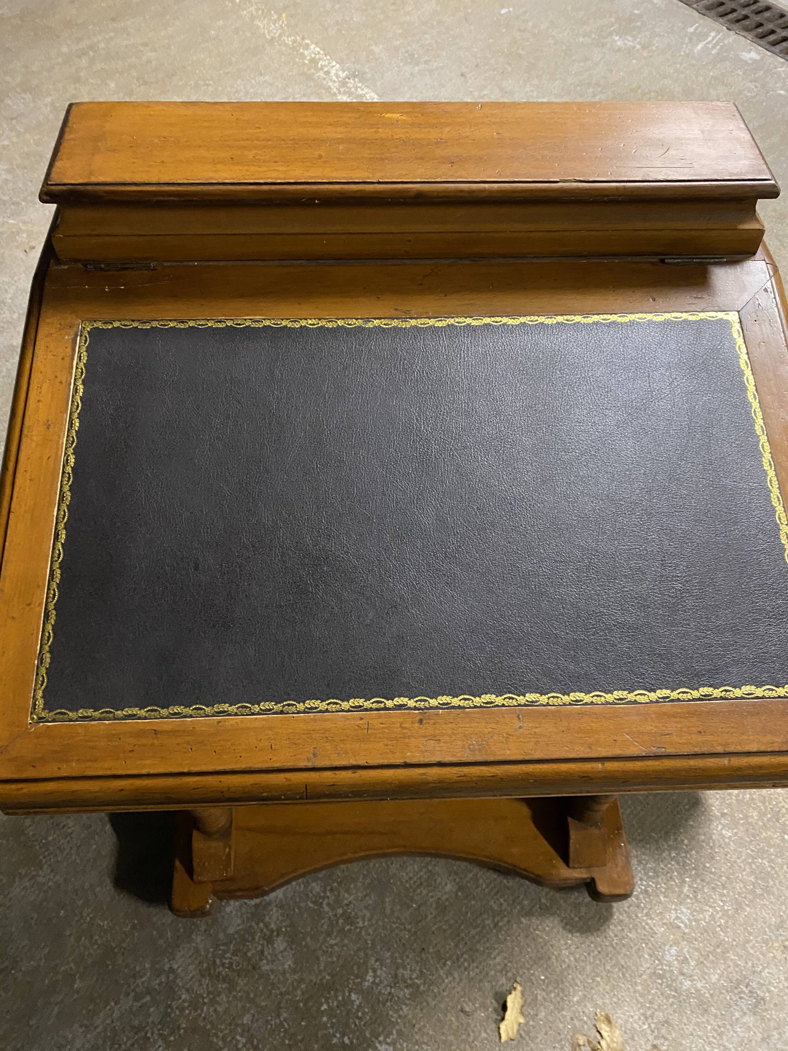Secretary or writing desk Davenport