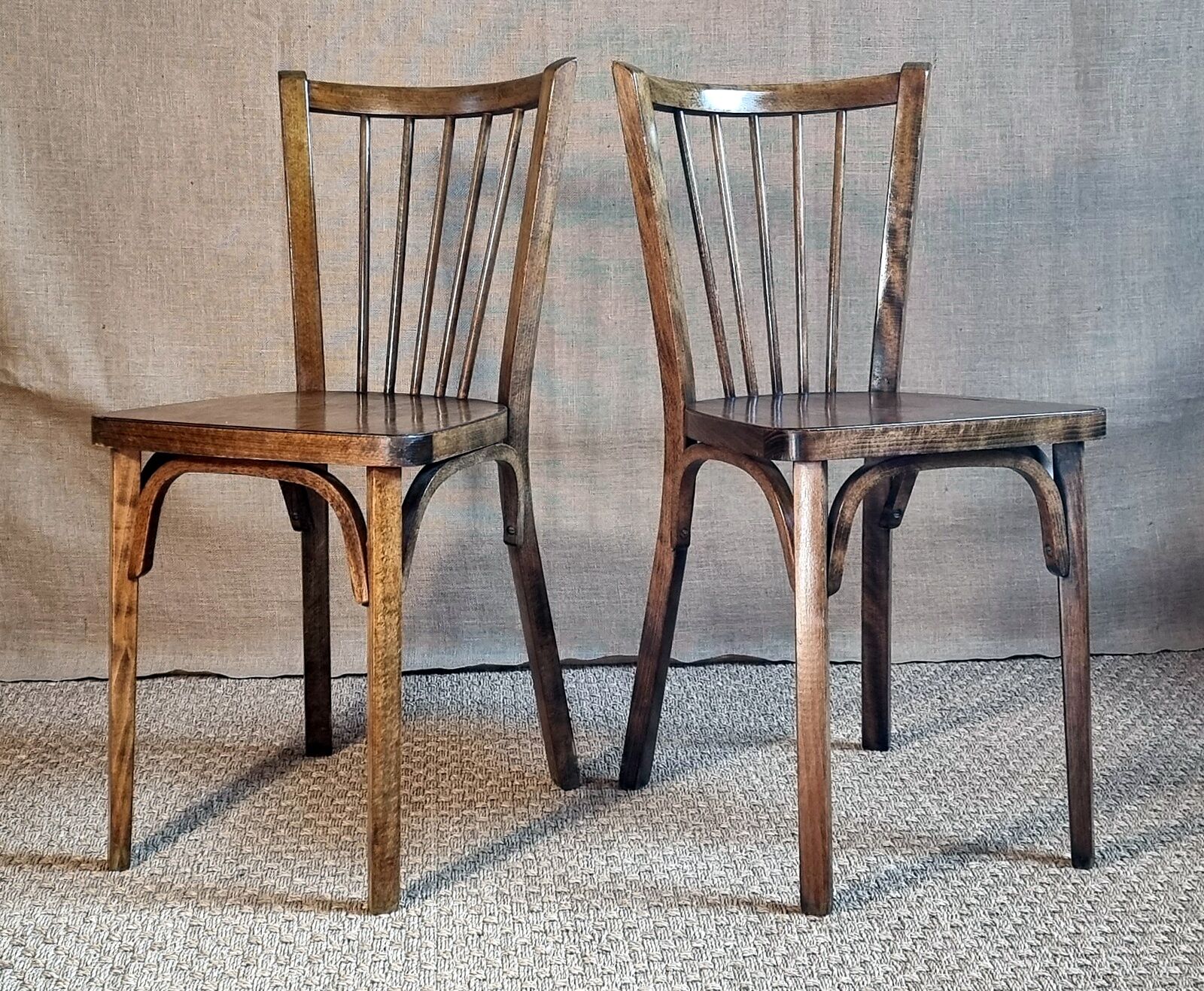 Pair of Baumann bistro chairs n°53