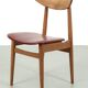 Chaise vintage avec simili cuir rouge
