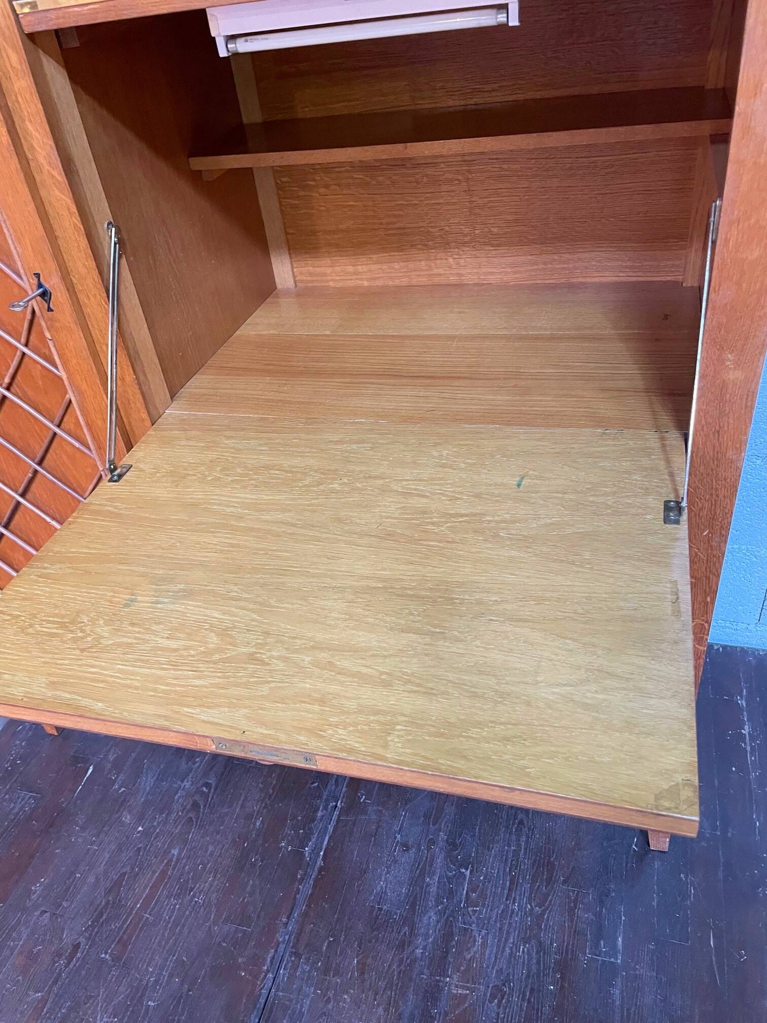 Armoire, secrétaire, commode en bois et rotin, années 60