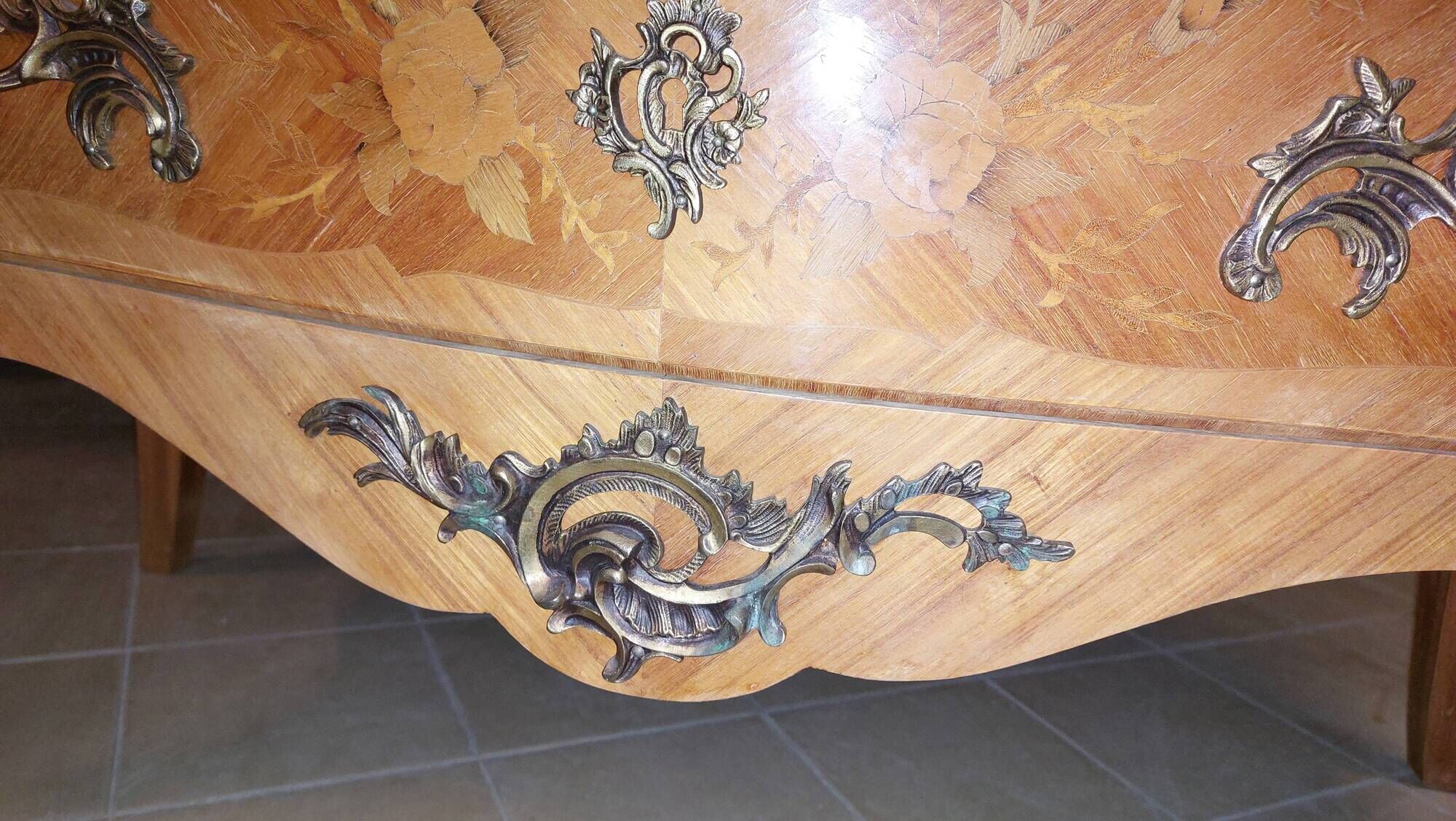 Louis XV style curved chest of drawers in rosewood 3 drawers and marble top