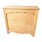 Renovated oak chest