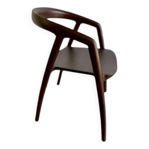 chaise en bois massif