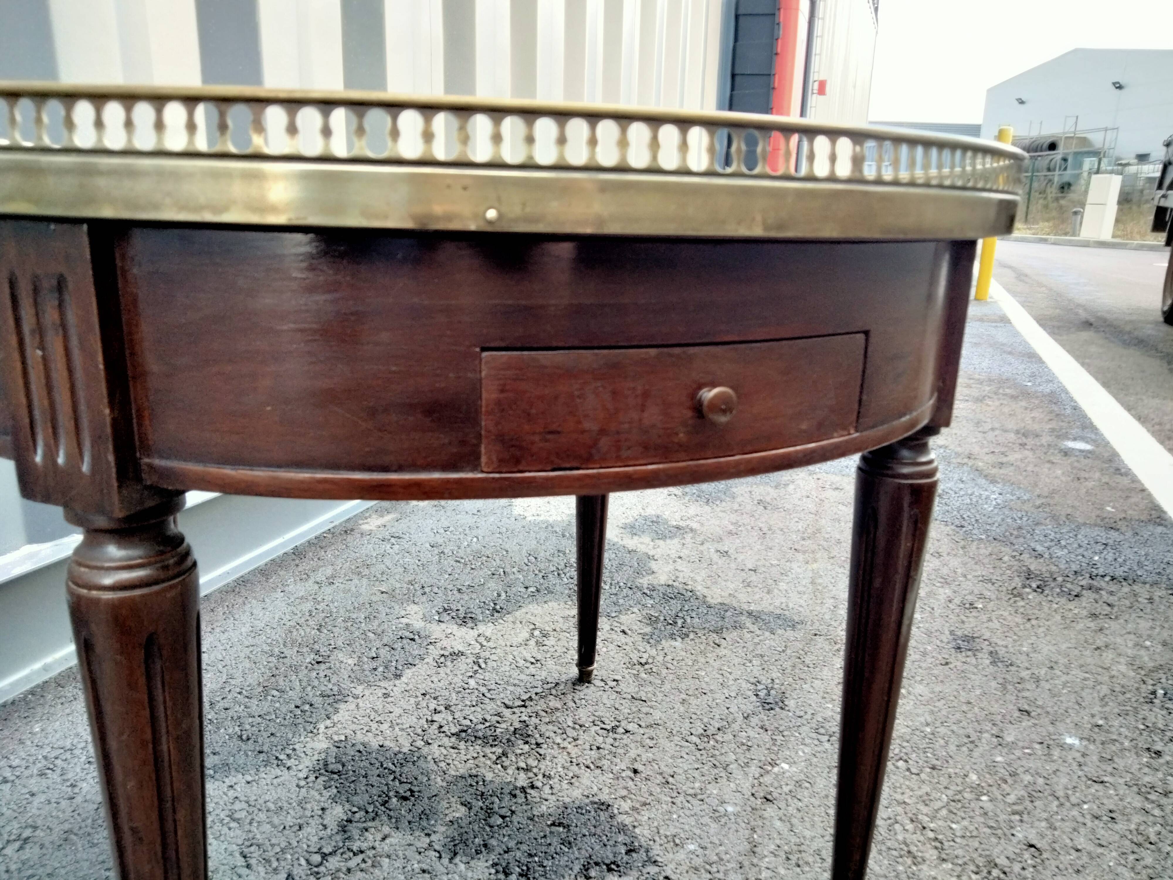 Coffee table hot water bottle marble top louis xvi old style