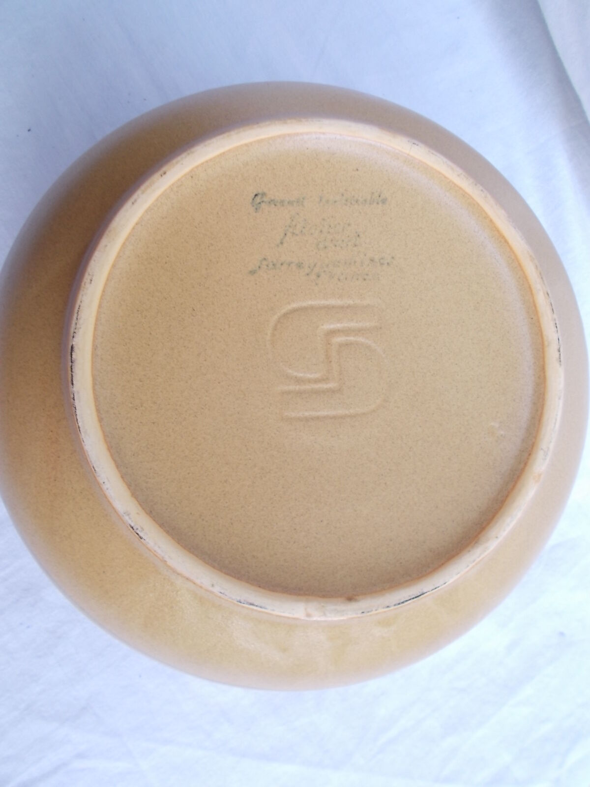 Sarreguemines sandstone salad bowl