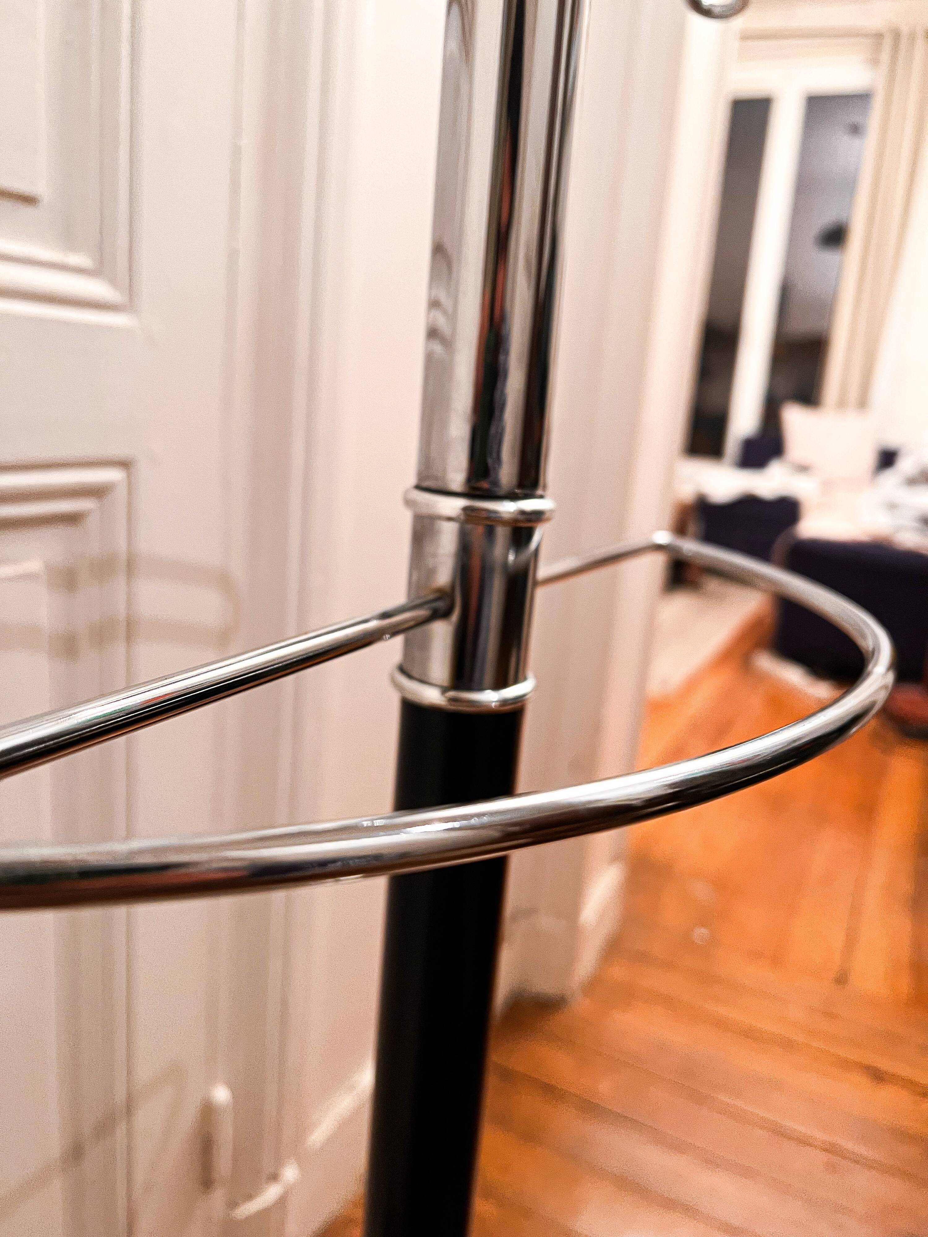 Valet de chambre metal and wood