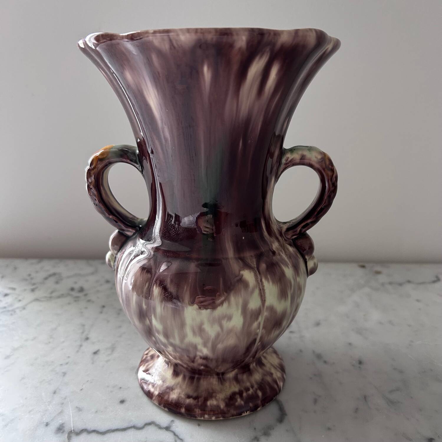 Retro handle vase