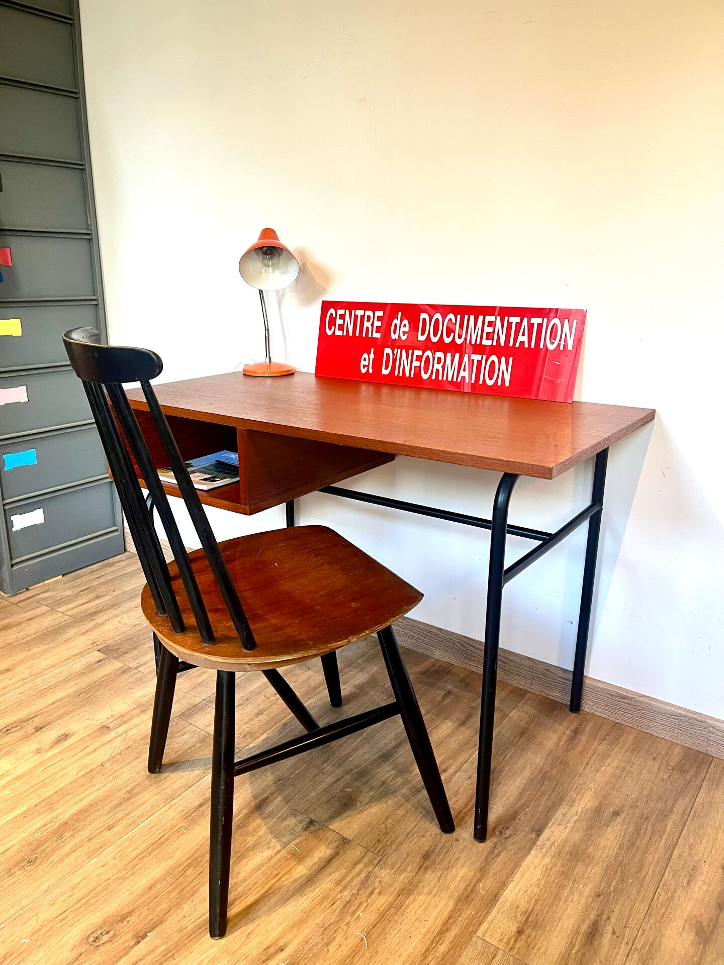 Modernist desk