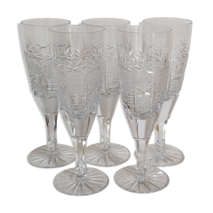 cinq flûtes à champagne