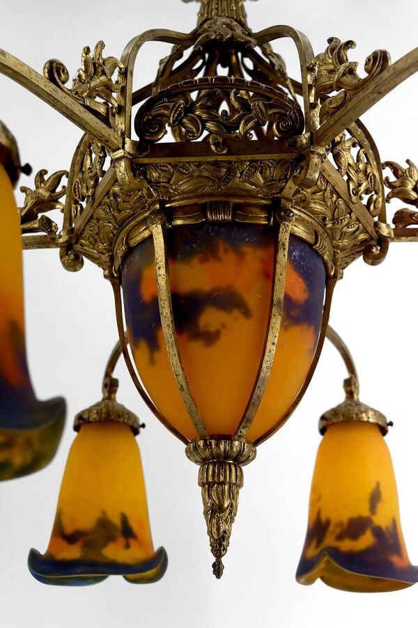 Lustre en bronze doré et pâte de verre soufflée, Muller Frères, Art Deco