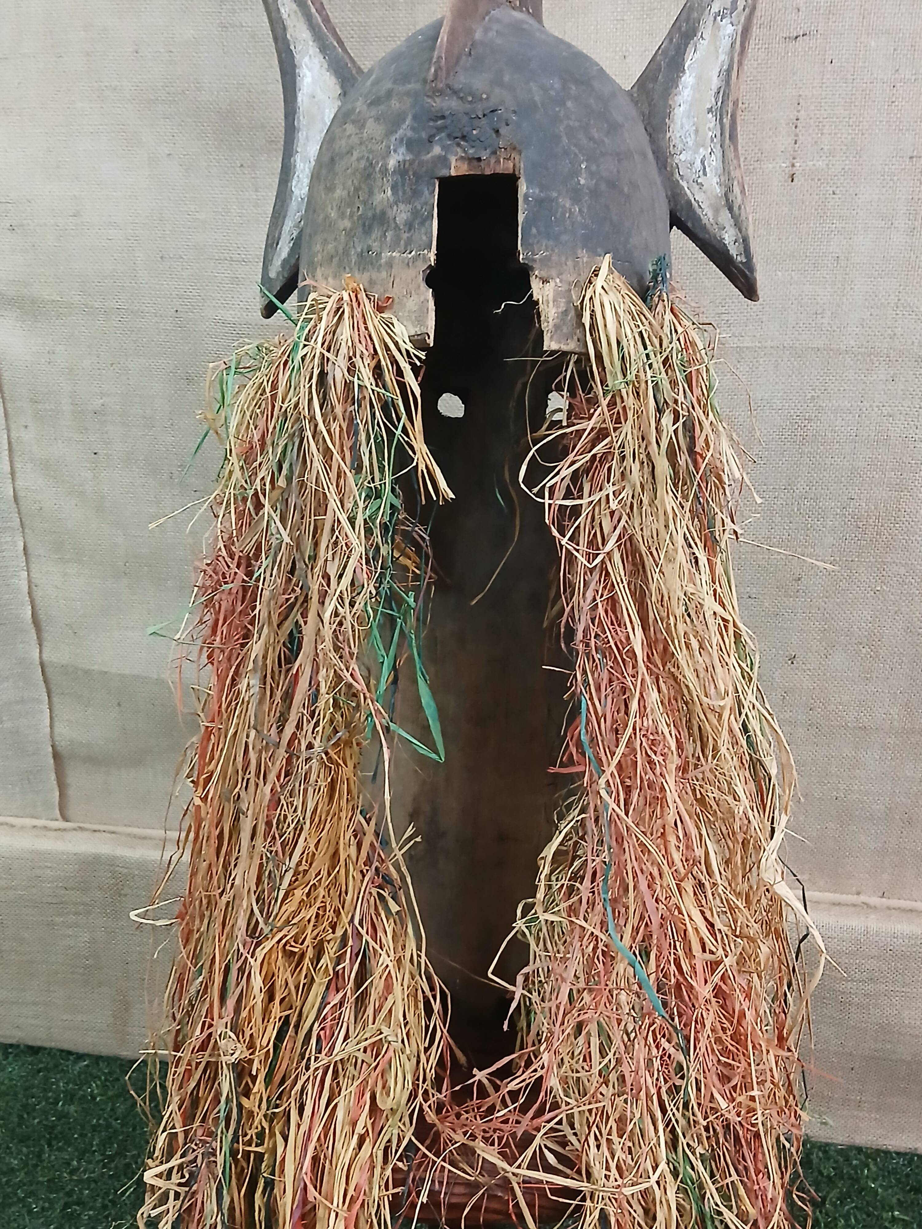 African mask burkina fasso