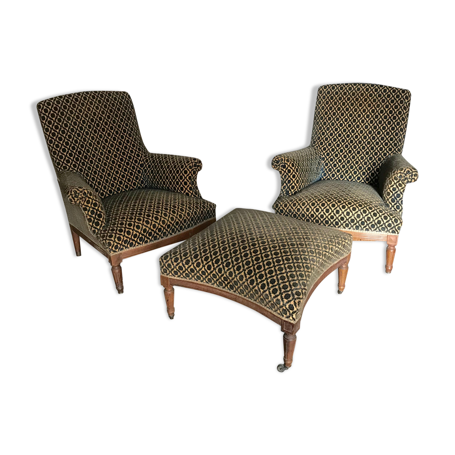 Vintage armchairs and rests feet