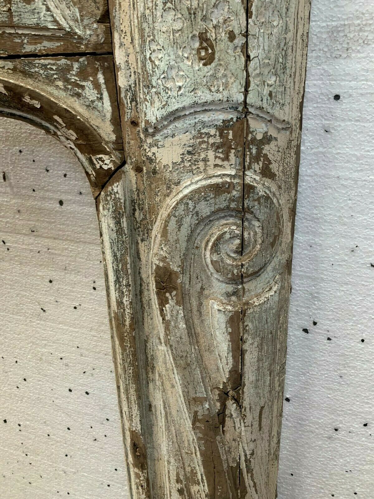 Facade of regency chimney in oak patinated 18th century chimney