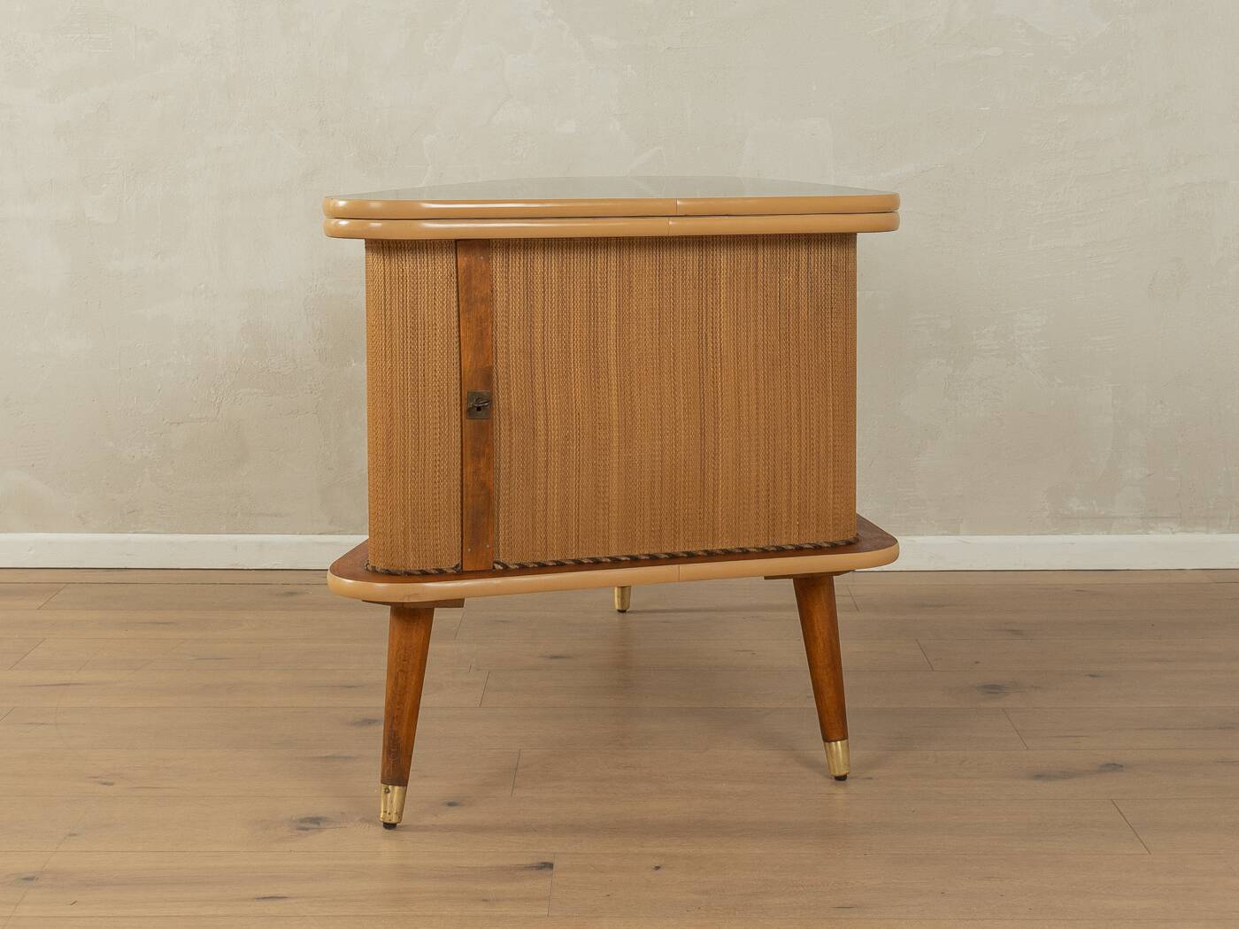 Unique home bar from the 1950s
