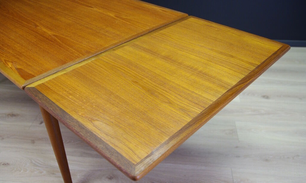 Wooden table, model AT-312, Danish design, 1960s, designer: Hans J. Wegner