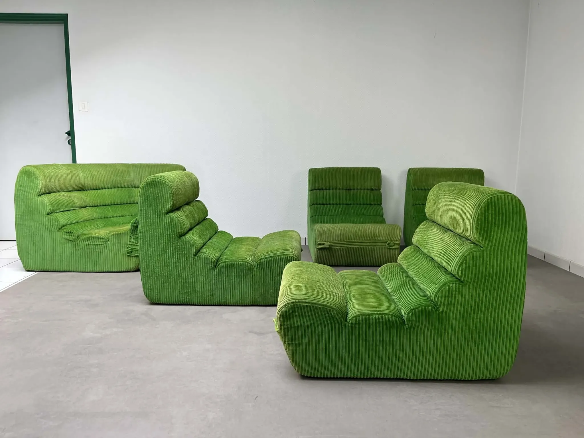 Modular green velvet corner sofa, 1970s