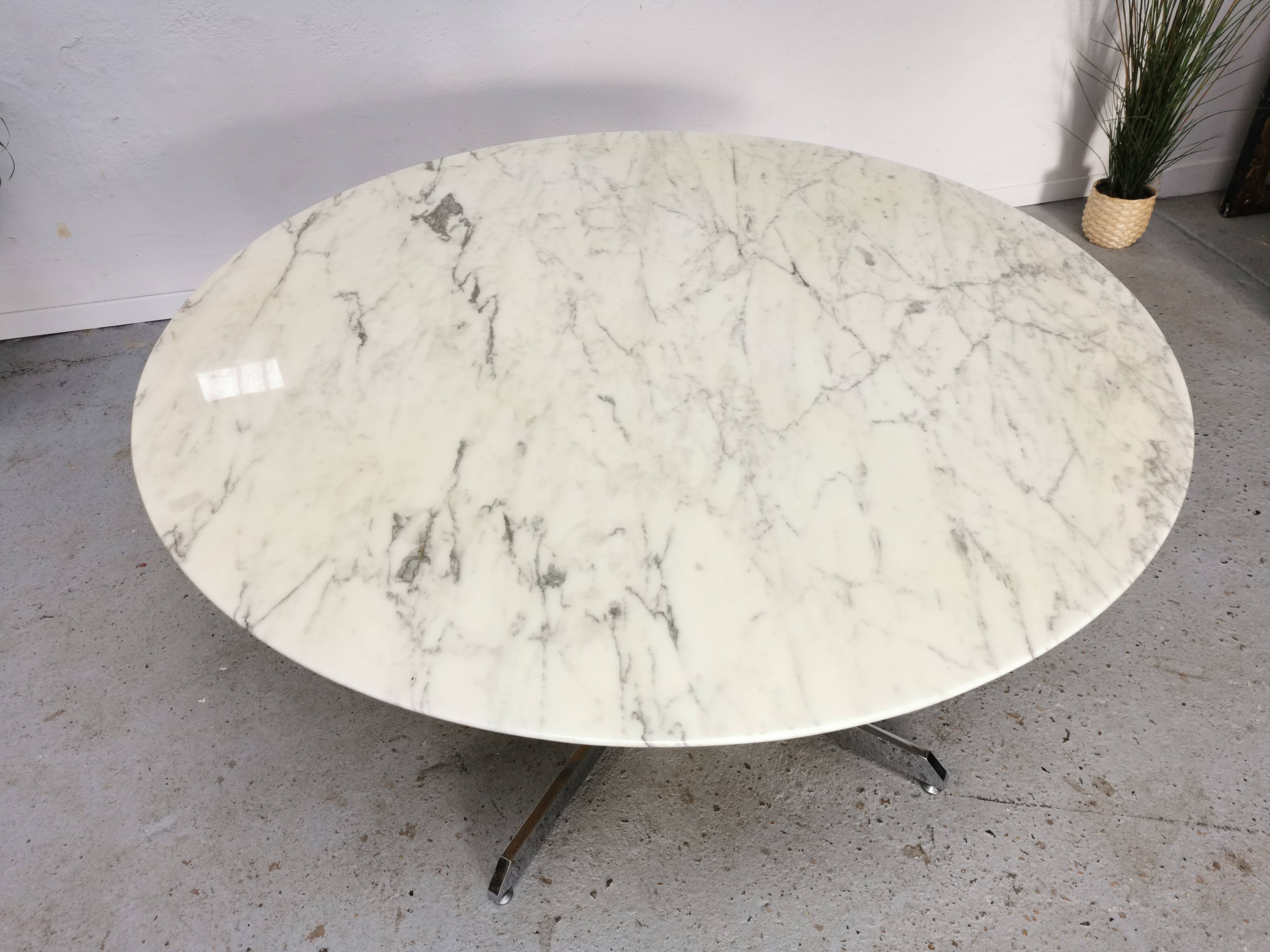 Roche Bobois marble table