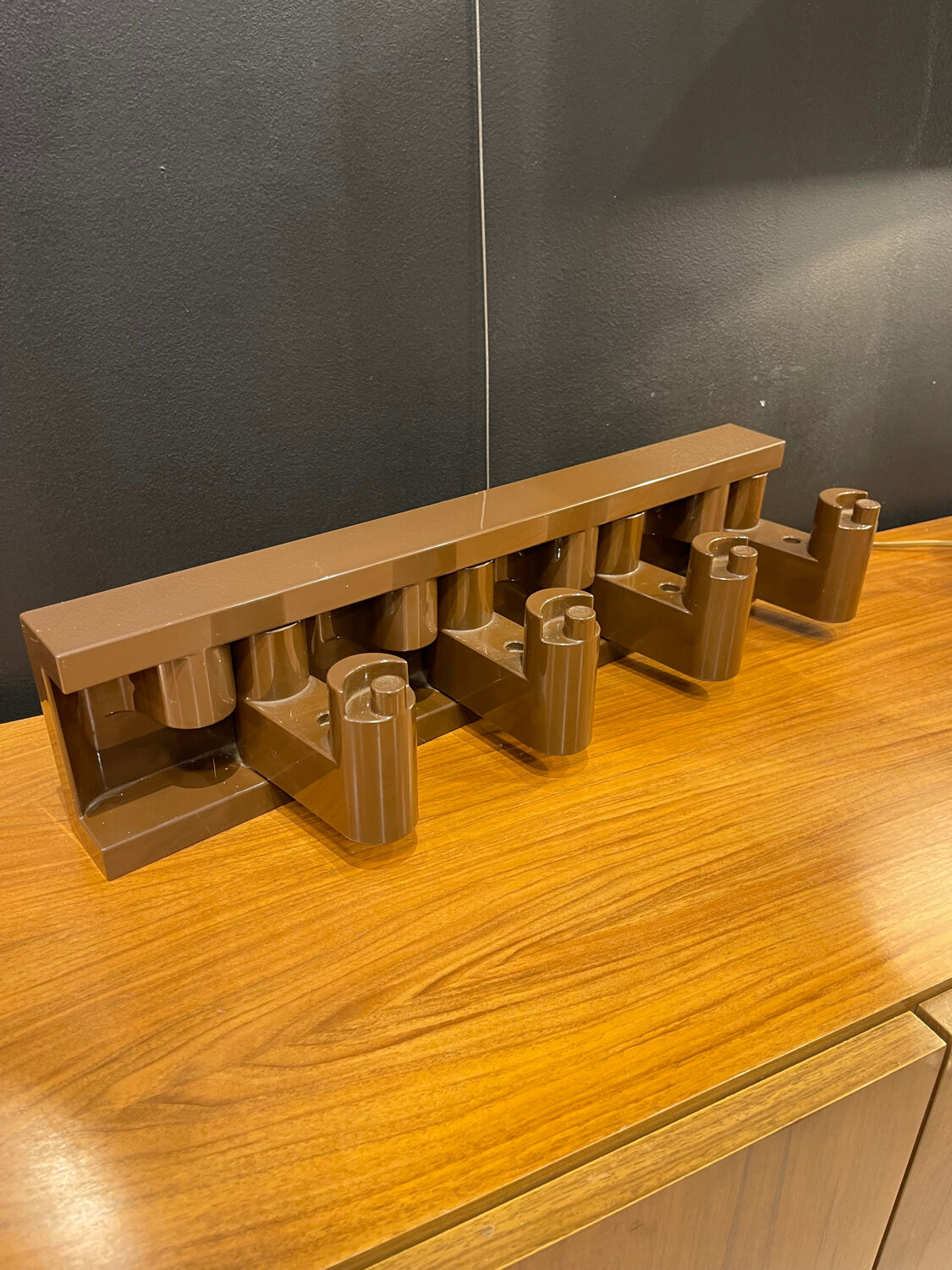 White Minivip coat rack by Benanti & Brunori for Legnano 1970