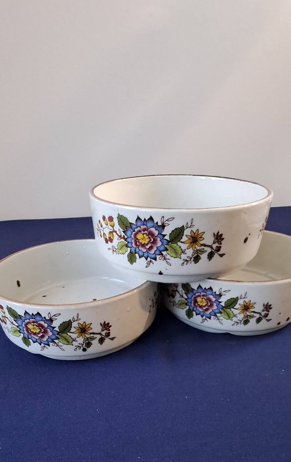 Set of 3 bowls in the Éclat model from Sarreguemines. 1960s.