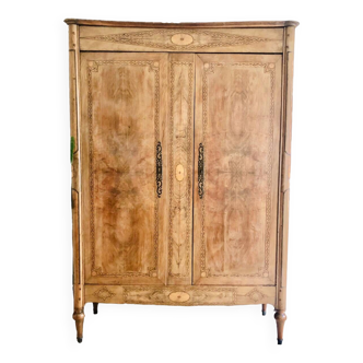 Armoire Louis XVI