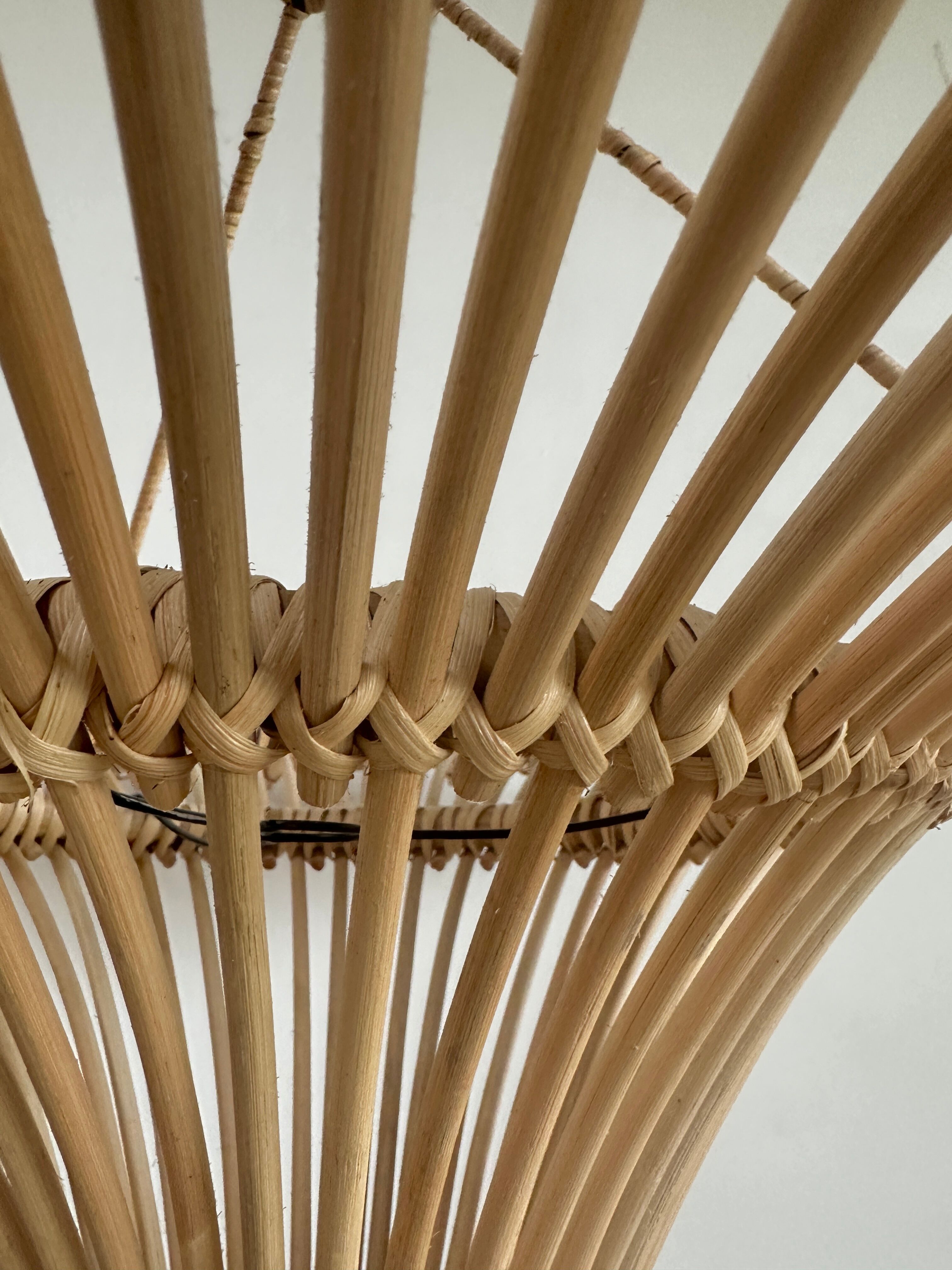 Suspension rattan saucer iron frame D:120 H:60