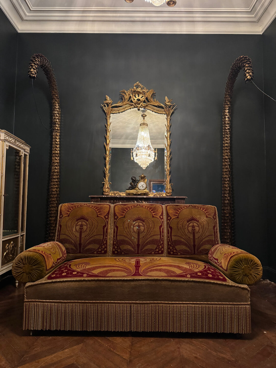 Canapé D’époque Art Nouveau garni de Son Tissu velours D’origine - XXe