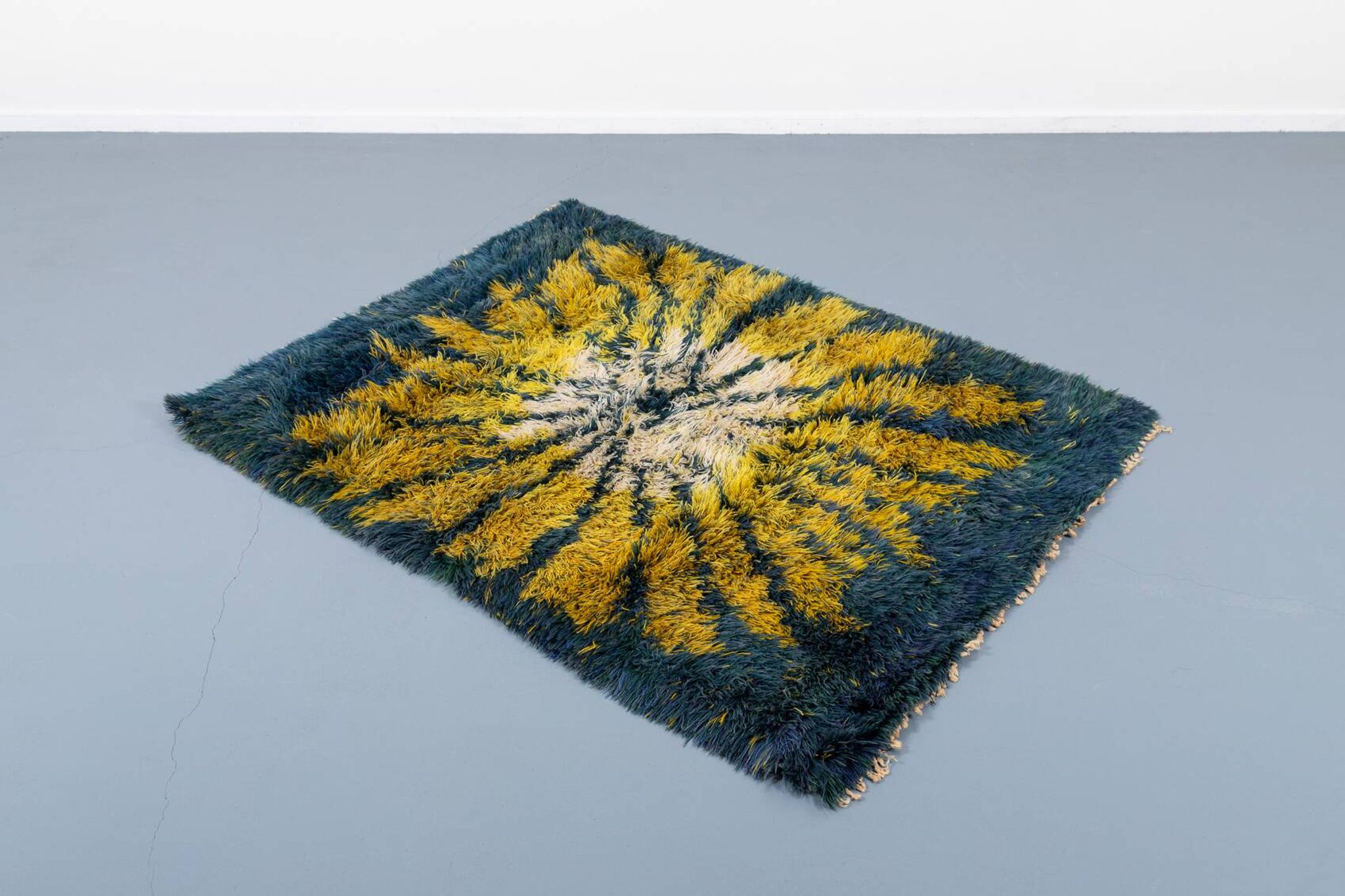 Tapis suédois moderne de Viola Grasten pour Nordiska Kompaniet, années 1960