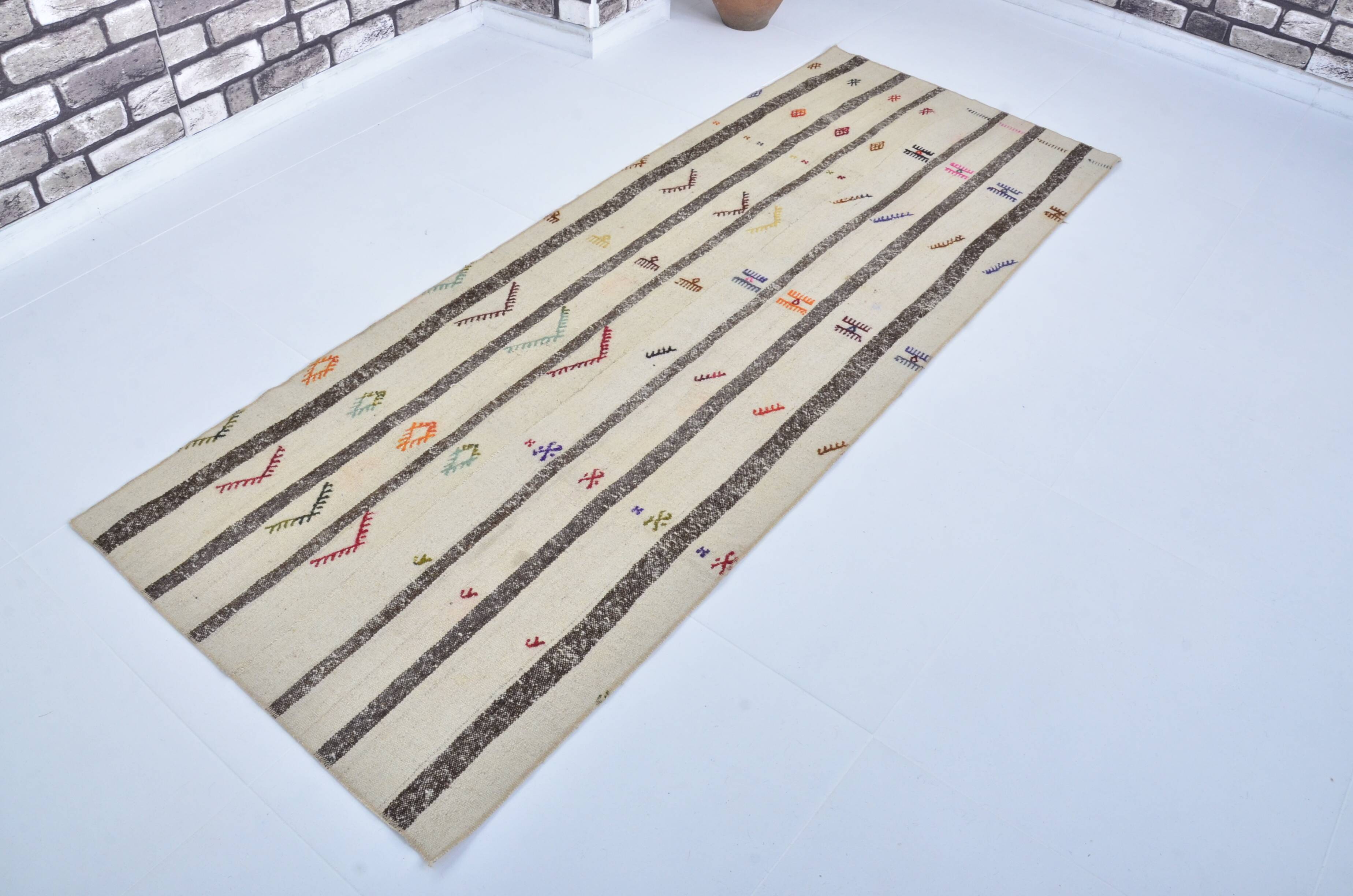 Neutral Vintage Turkish Off White Rug sku 3390