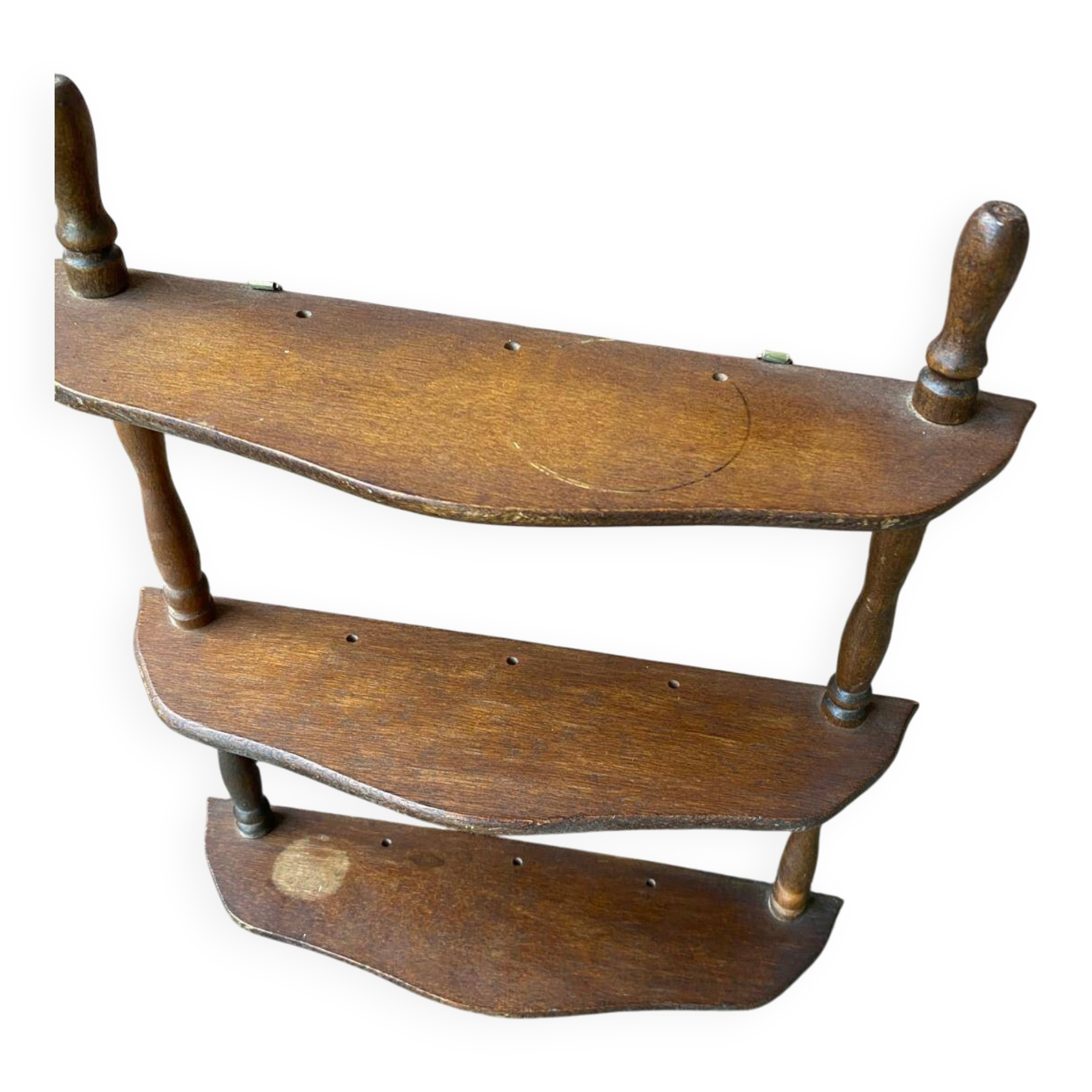 Étagère murale en bois tourné des années 50