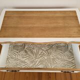 Chest of drawers curved feet