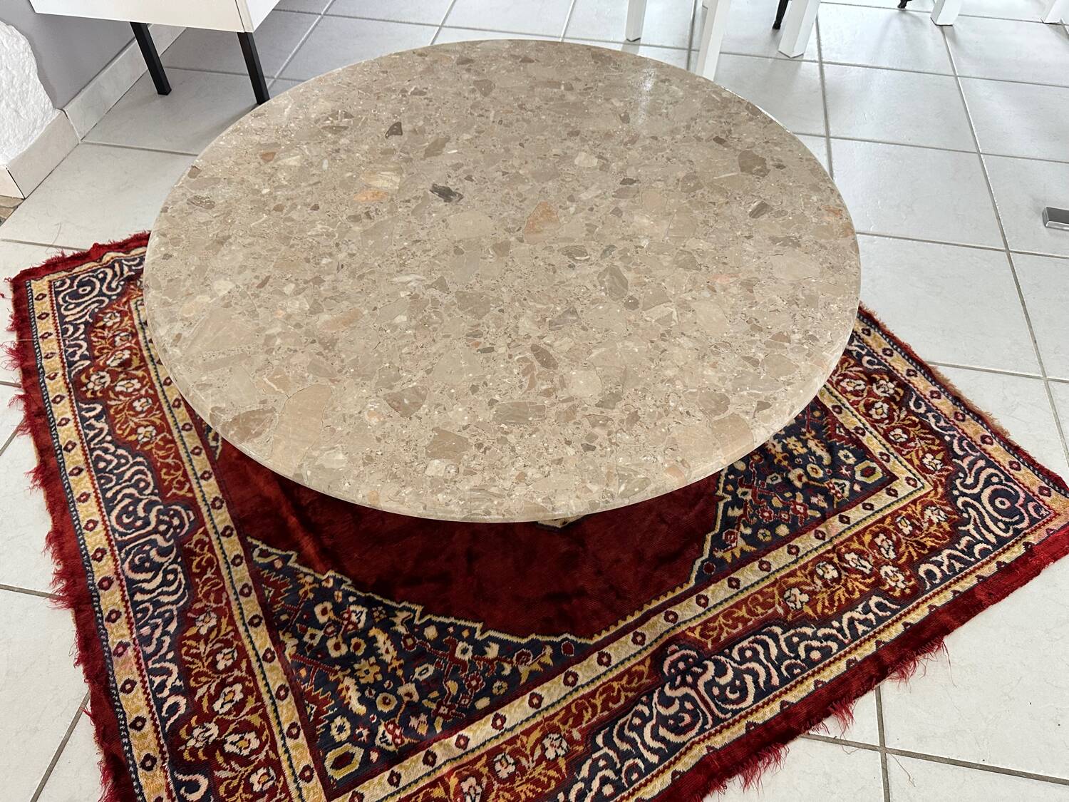 Table basse pied tulipe marbre vintage 1970