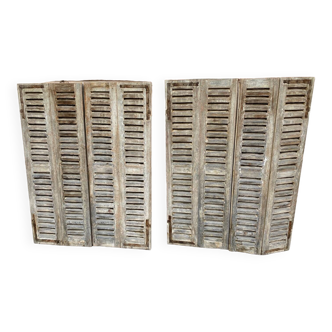 2 pairs of louvered shutters