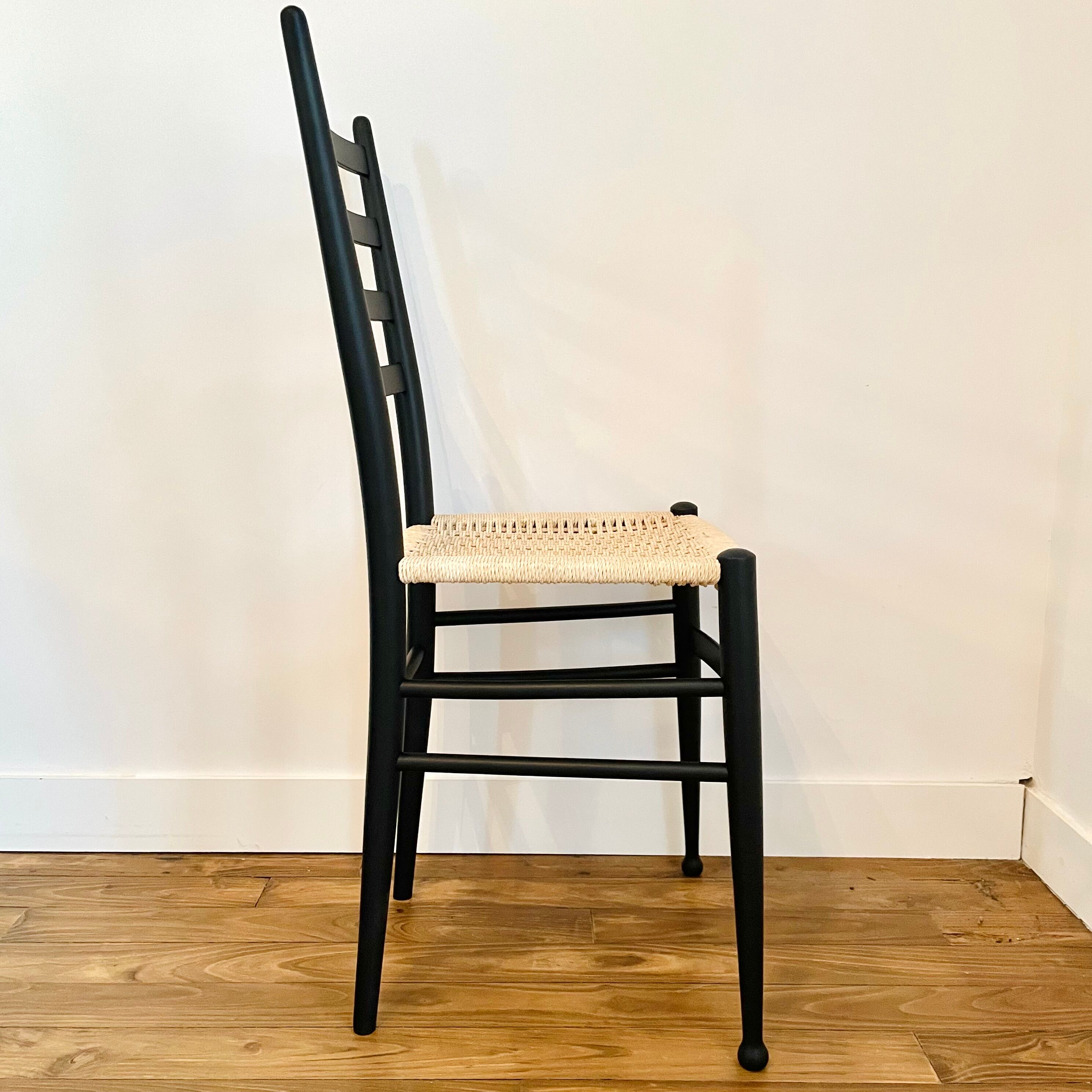 Black Spinetto chair