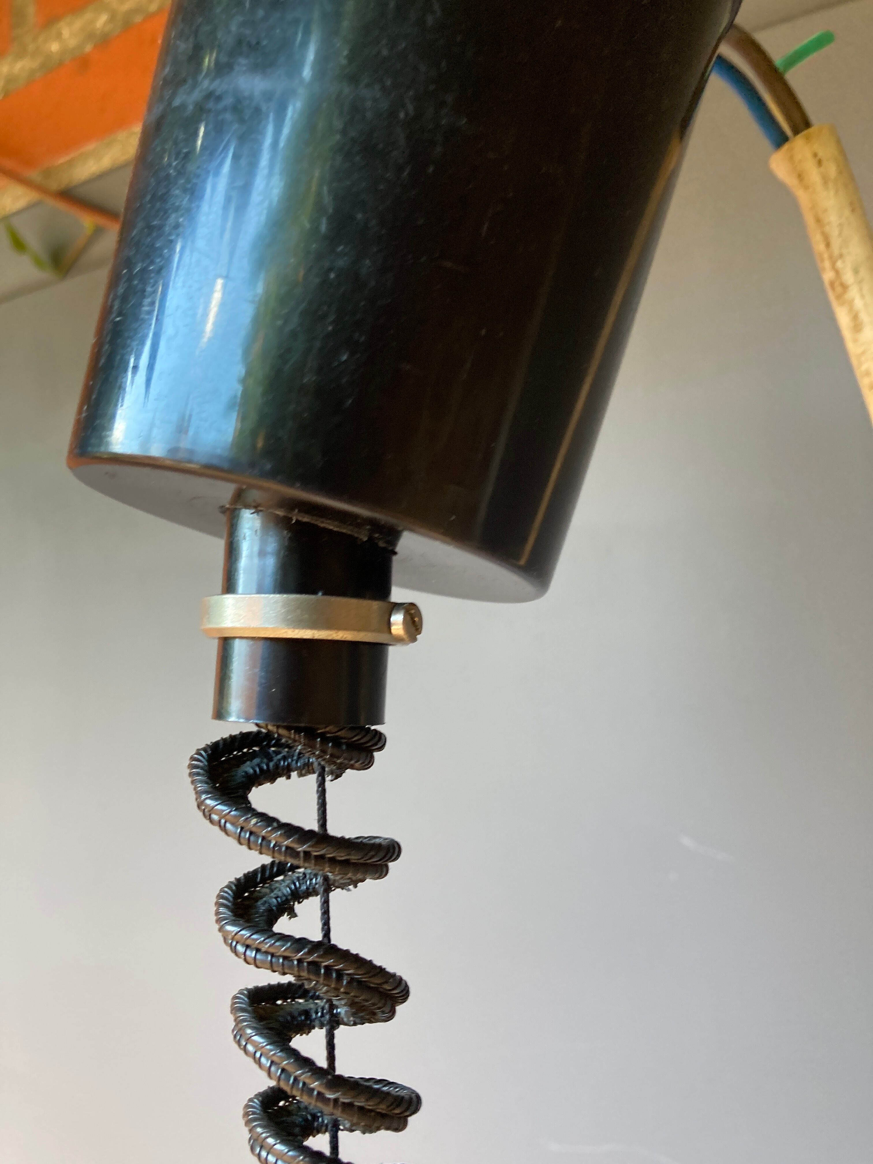 Vintage Italian suspension in rise and down