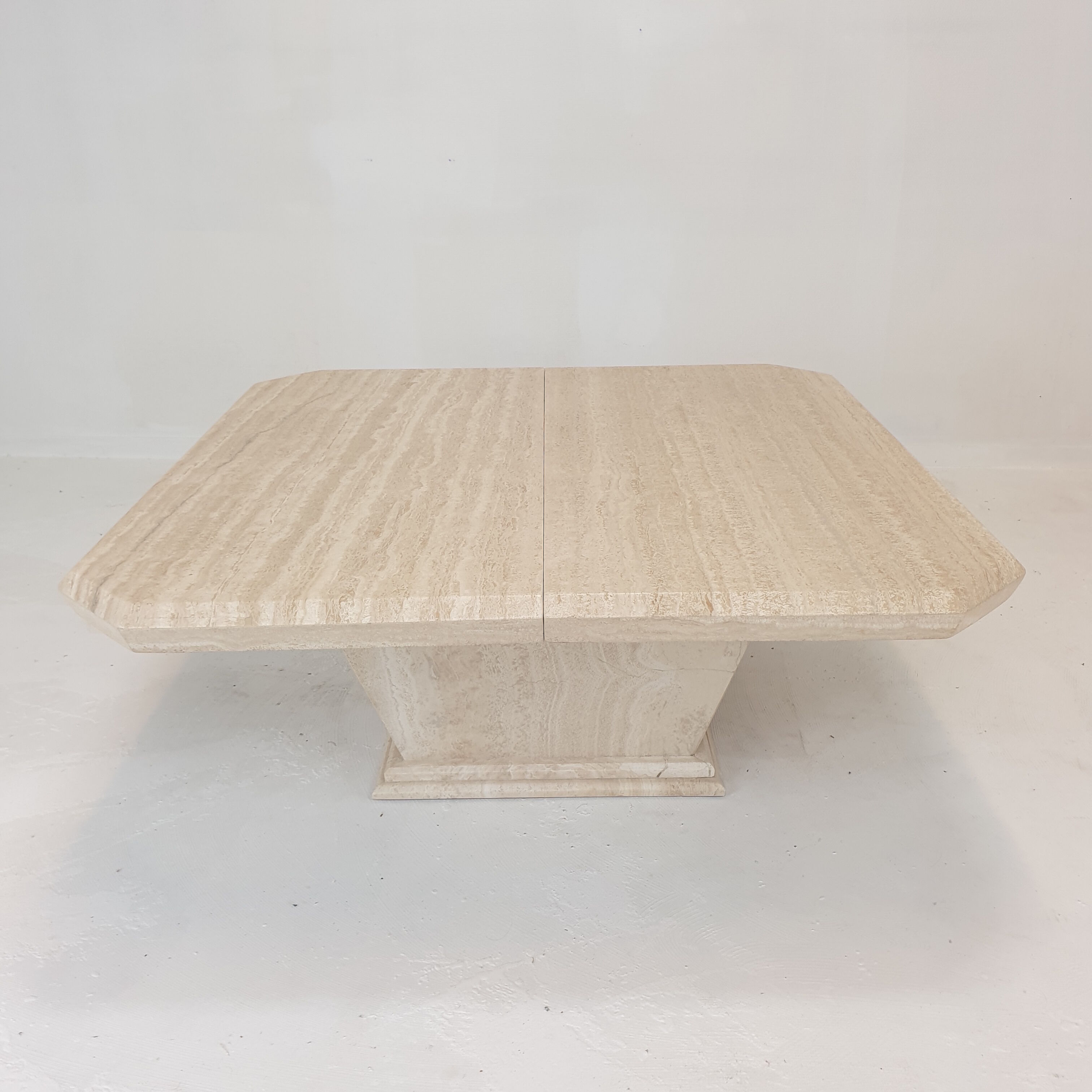 Italian Travertine Bar table or Coffee Table, 1980s