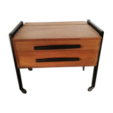 Scandinavian table