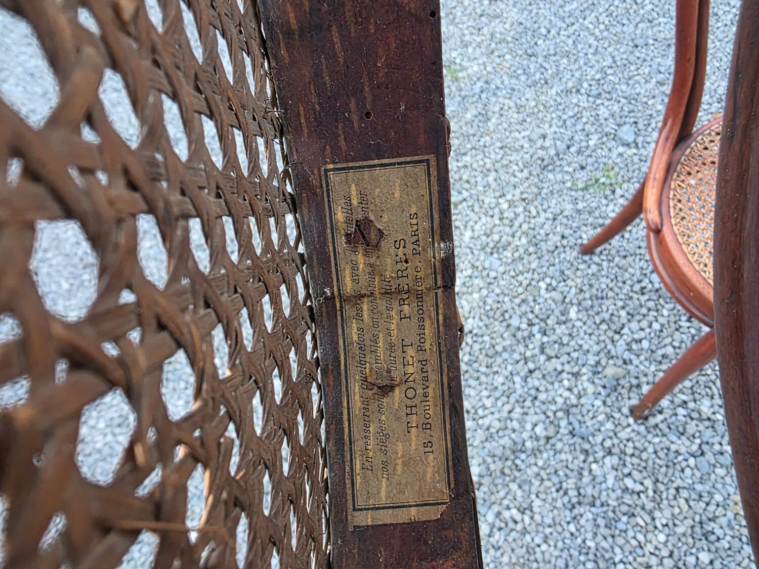 Pair of Thonet bistro chairs in bent wood no. 14