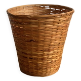 Rattan wastebasket