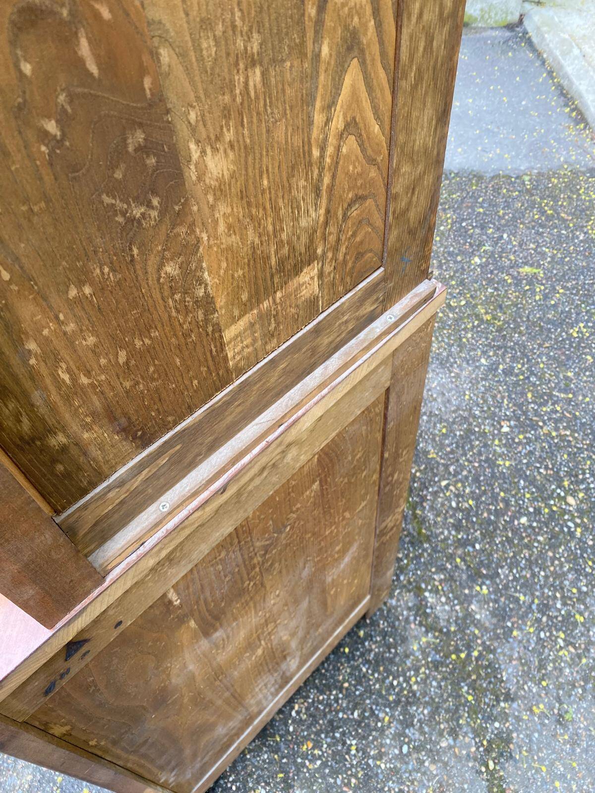 Vitrine d'angle 2 corps encoignure Louis Philippe en bois massif du 19ème