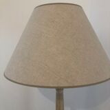 Skated wood lamppost