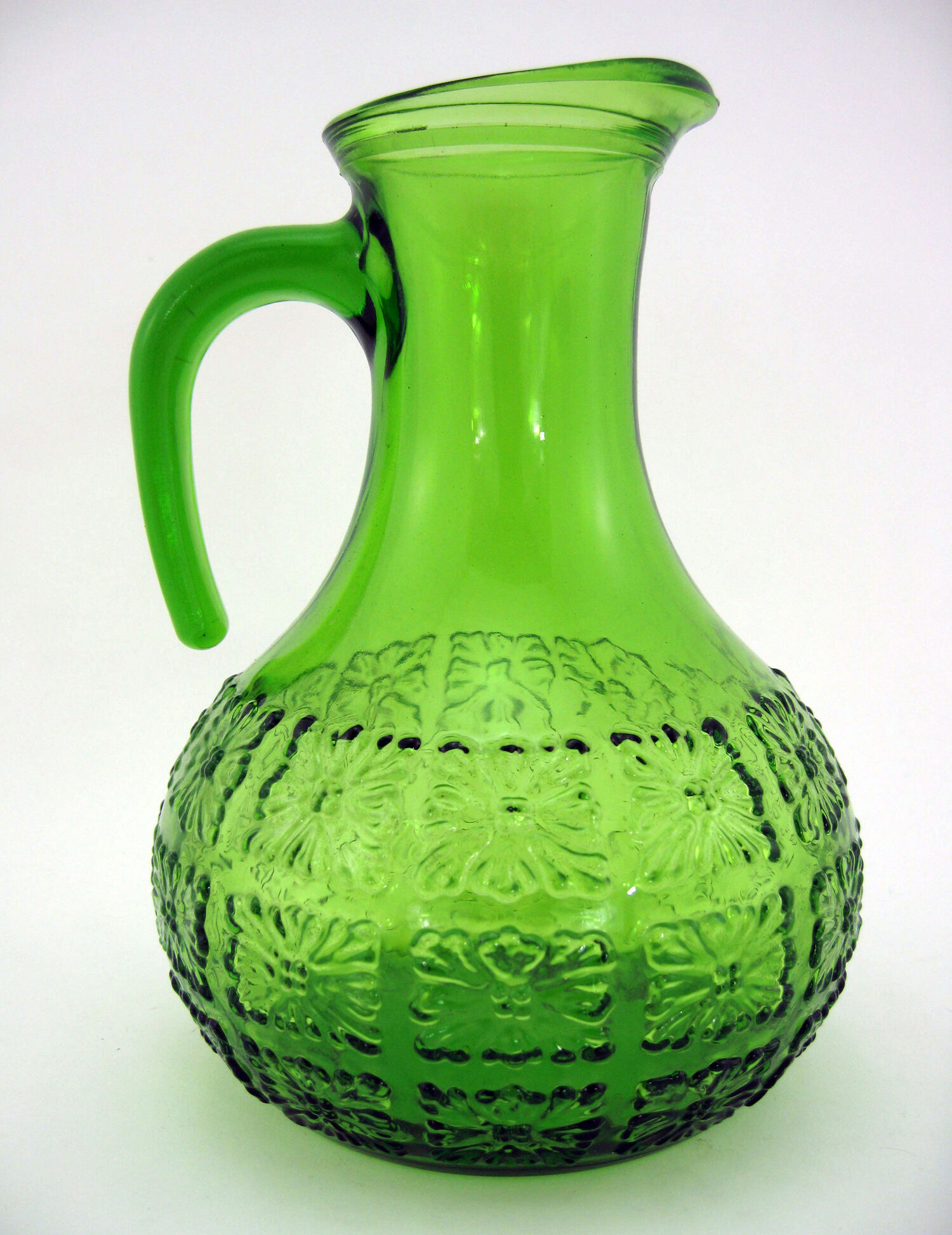 Emerald green molded glass pitcher - Bormioli Fidenza Vitraria Italy - vintage 60s