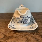 Sauceboat Regout model Ortus